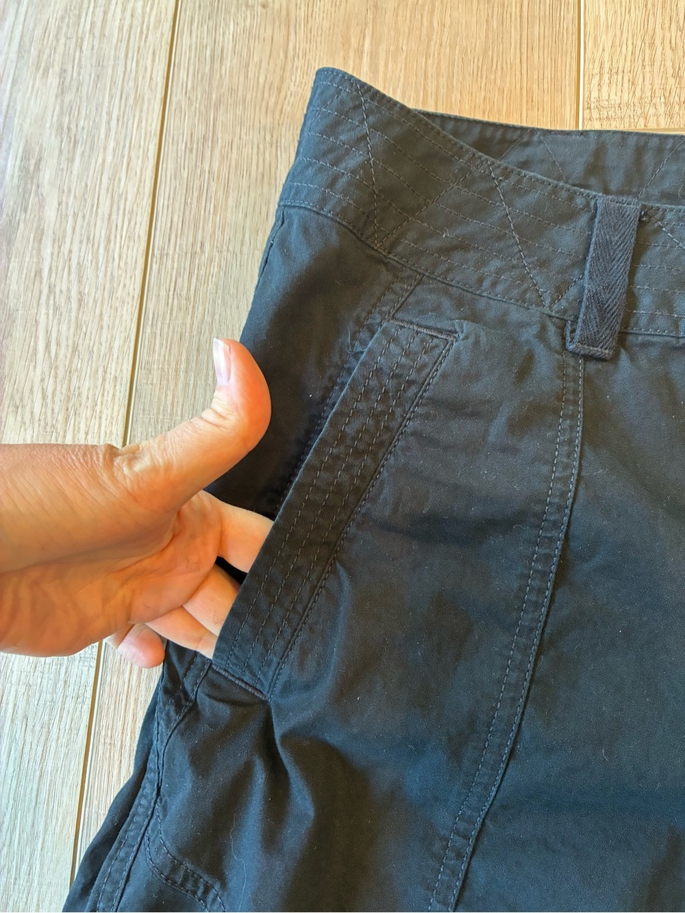 Lauren Ralph Lauren Black drawstring ankle pants size 10 cotton pockets jogger - Picture 3 of 9
